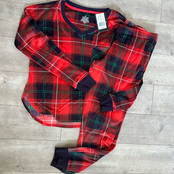 New Cuddl Duds Velour Fleece Pajama Top & Banded Bottom Pajama Pants Sleep Set - Picture 5 of 10